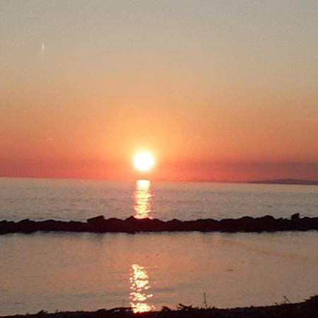 Azzurra Casa Vacanza Ventimiglia Exterior foto
