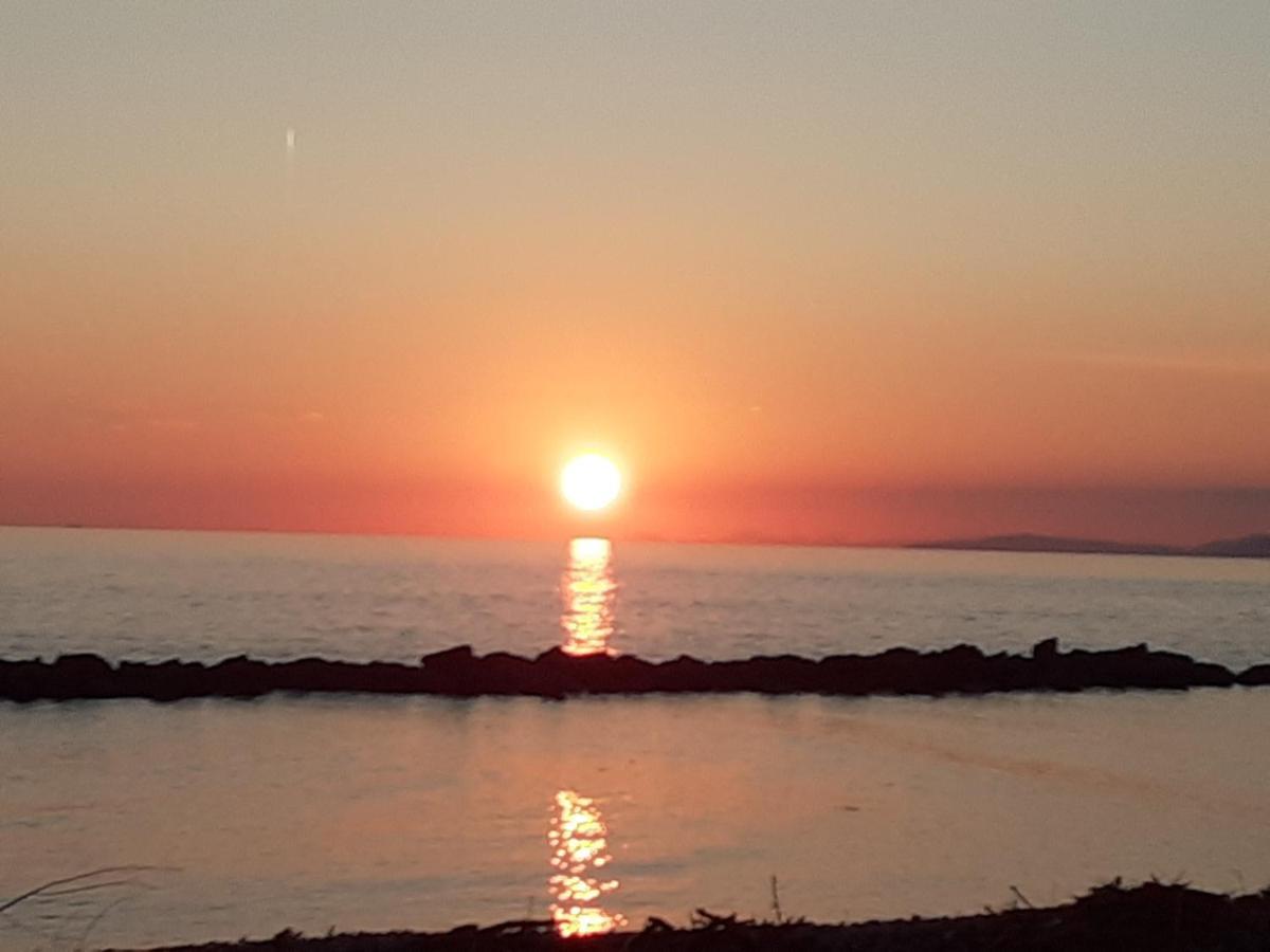 Azzurra Casa Vacanza Ventimiglia Exterior foto